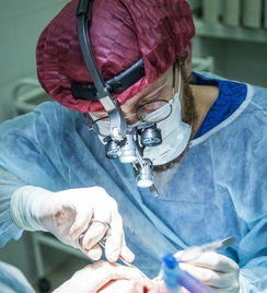 产后腹直肌分离三指必须做手术缝合吗? 产后腹直肌分离三指必须做手术缝合吗?